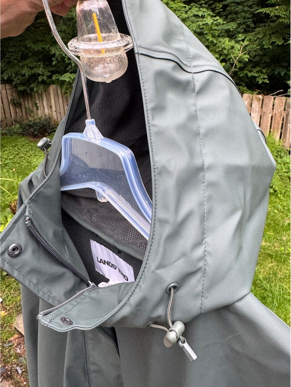 Lands' End Women's 3X Green Waterproof Raincoat with Hood - Picture 3 of 6